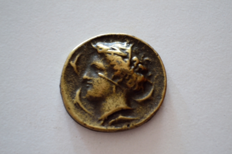 Syracuse-Dekadrachm-Coin,-Replica-Or-Real?